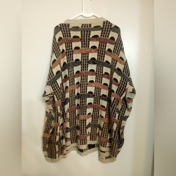 Coogi Vintage 1990's Men's Vintage Sweater - Picture 6 of 8